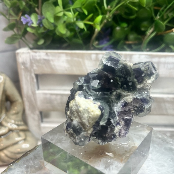 Yindu Mine Fluorite on Stand - Picture 5 of 5